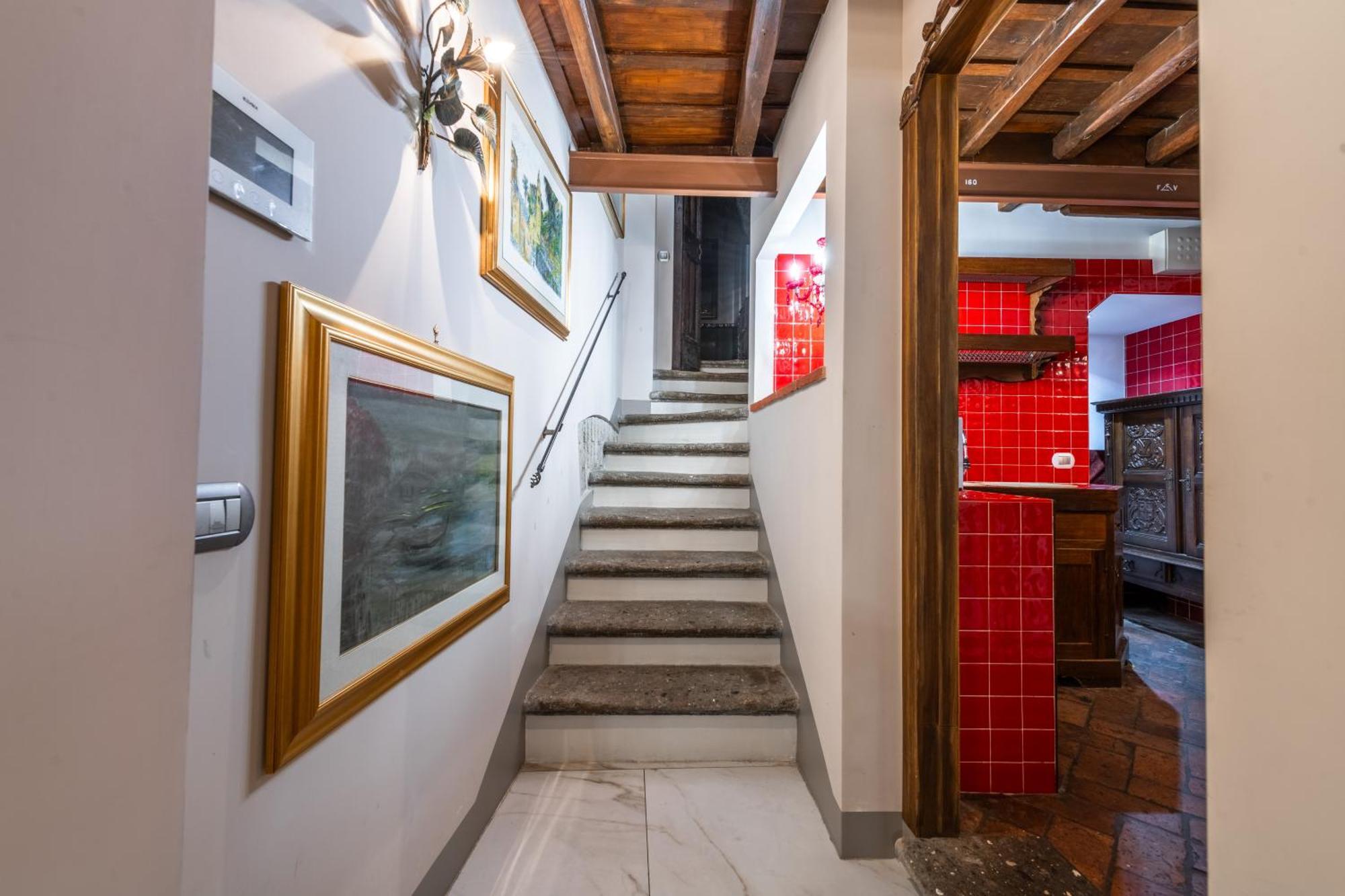 Dolce Barberini Apartment Rome
